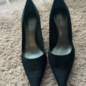 Nine West Classic Black Pumps